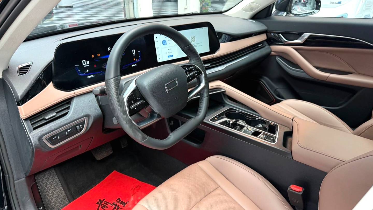 BESTUNE 2025 B70 Dragon Glory 1.5T Black Knight Edition