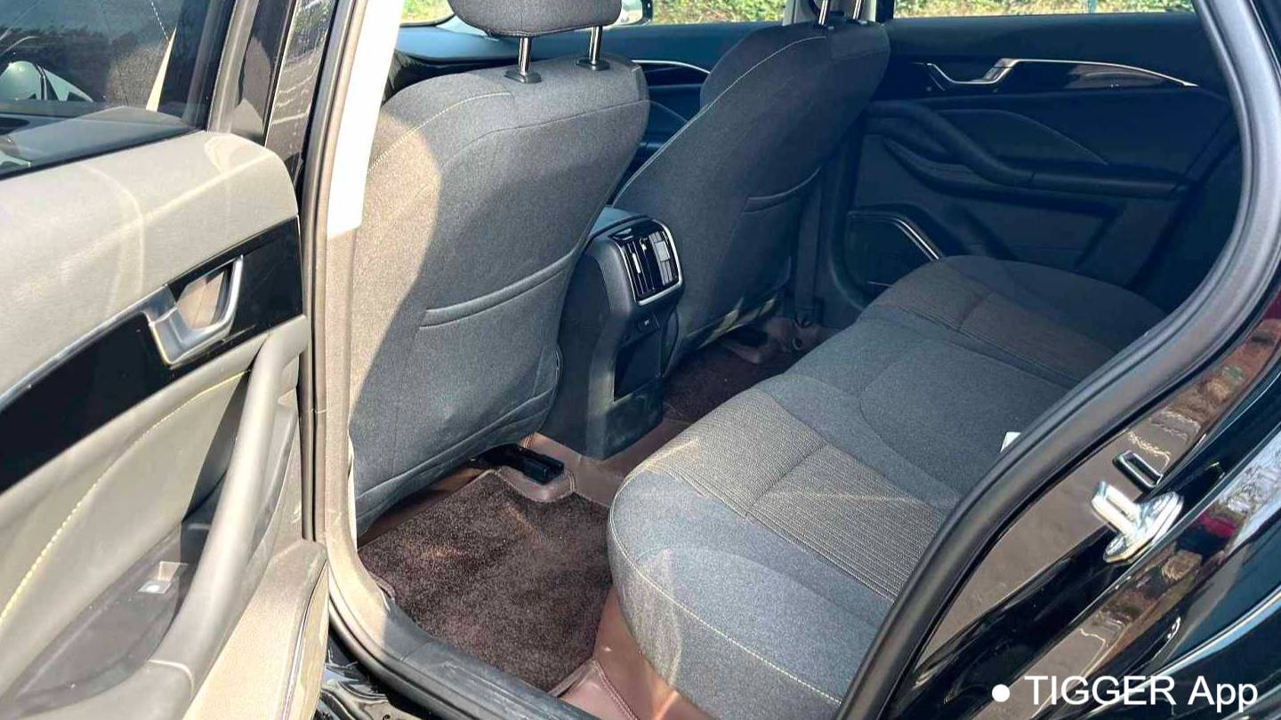 BESTUNE 2025 B70 Longyao Edition 1.5T Quality Enjoyment Type