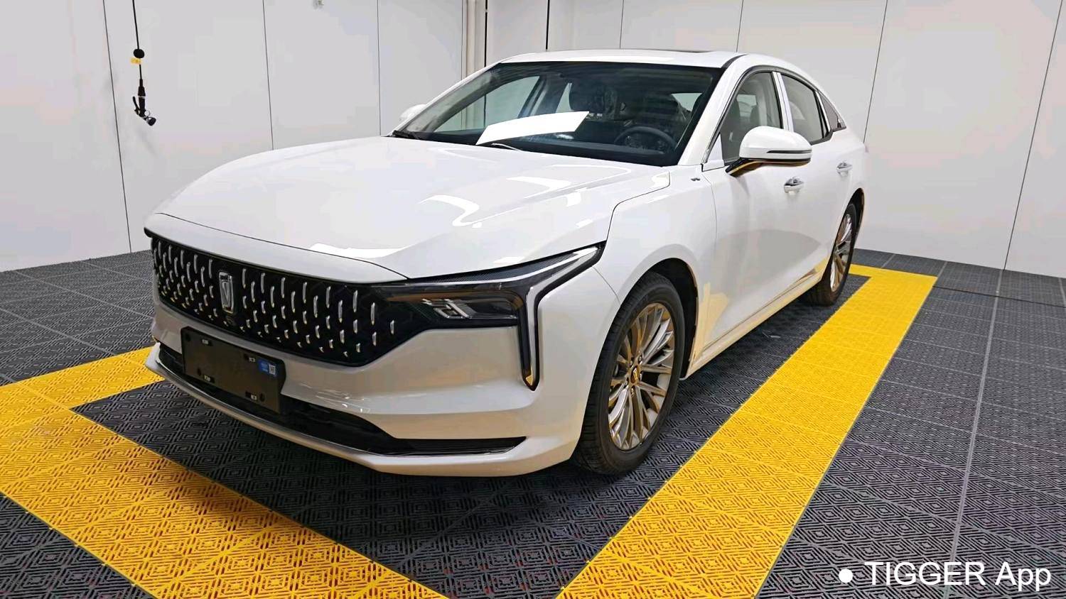 BESTUNE 2025 B70 Longyao Edition 1.5T Enjoyment Customized Type