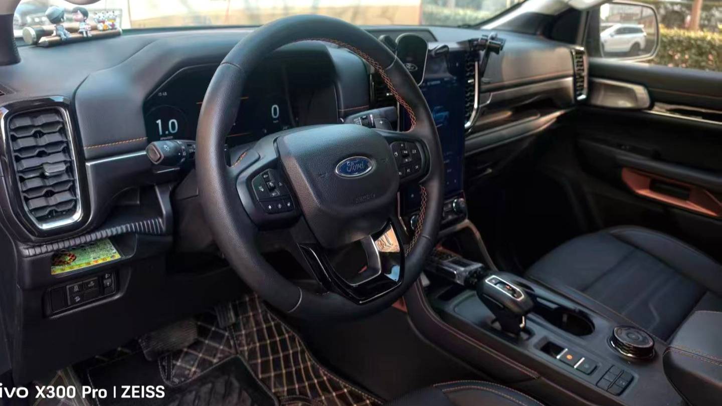 Ford 2025 Ranger Trailblazer four-wheel drive automatic gasoline version