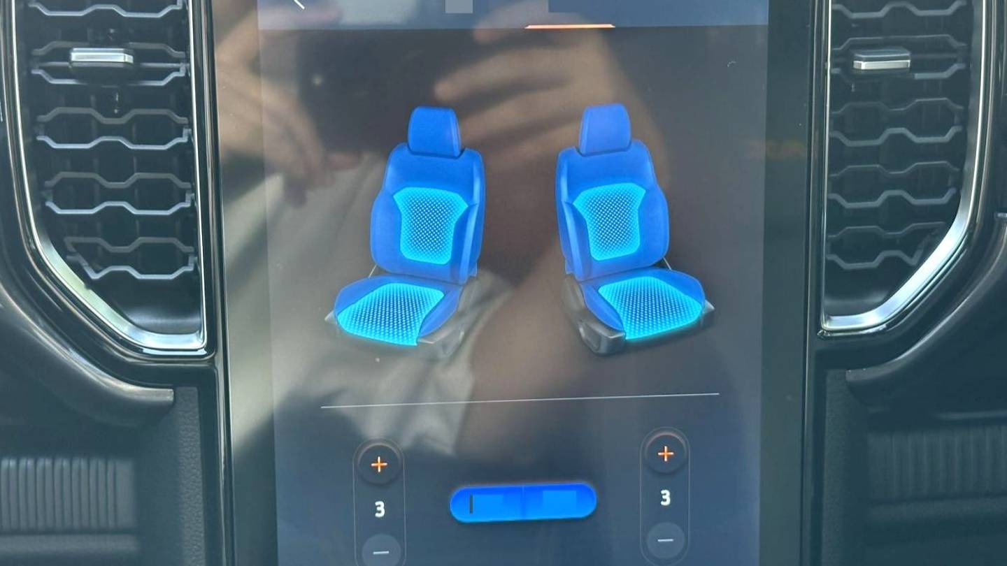 Ford 2023 ‌Ranger Wild field four-wheel drive automatic gasoline version