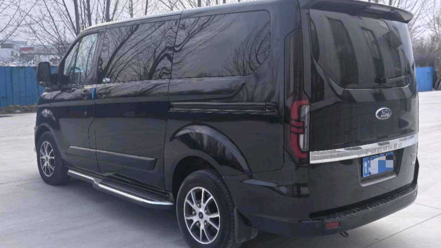 Ford 2023 Tourneo Custom 2.0T Automatic Enjoyment Edition