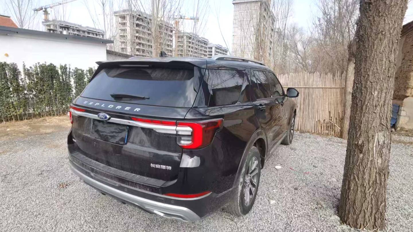 Ford 2023 ‌Explorer EcoBoost 285 4WD Fashion Plus Edition 6-seater