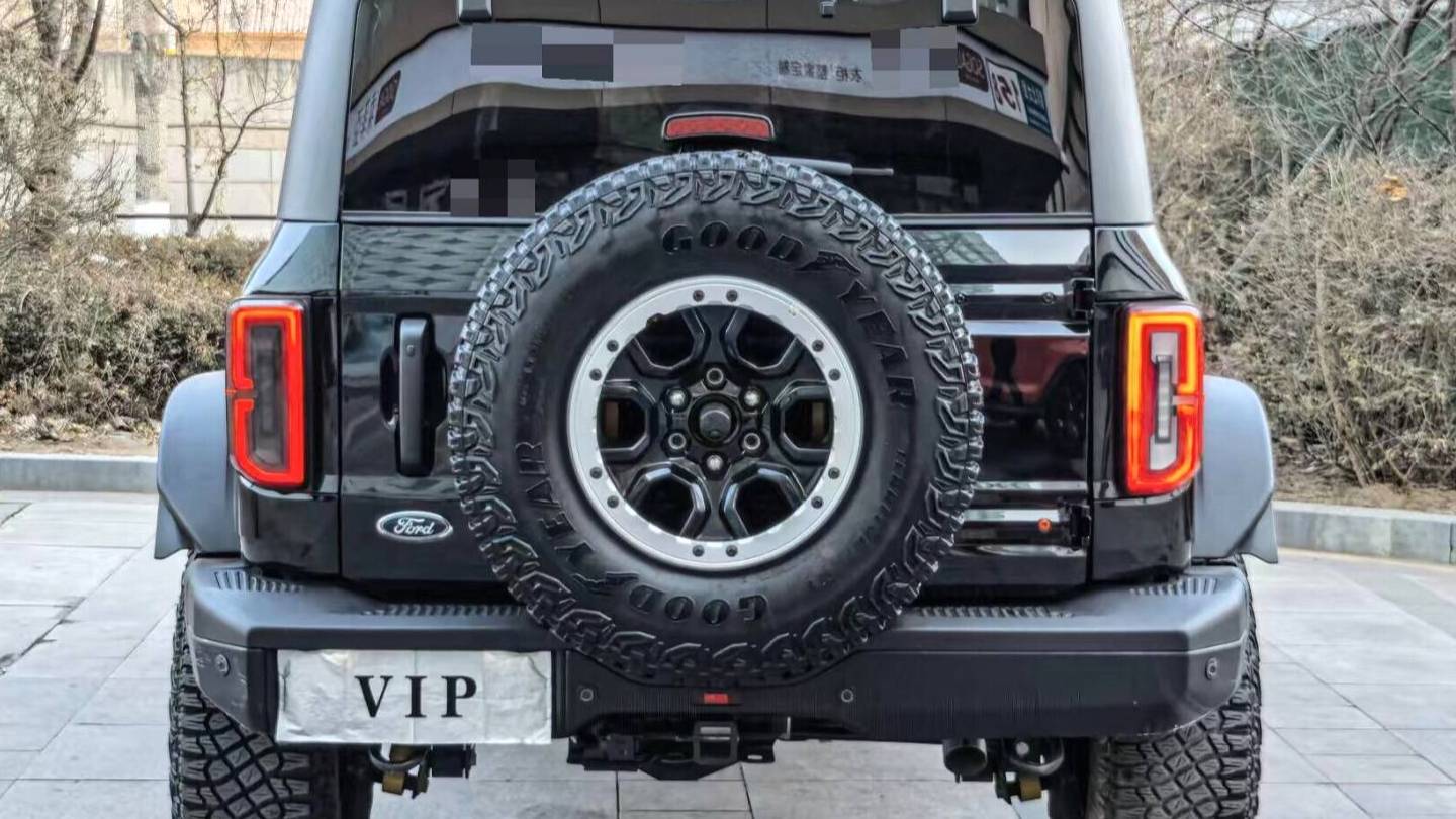 Ford 2024 Bronco 2.3T wasteland