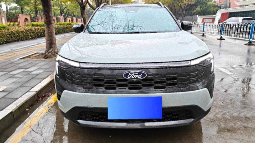 Ford 2025 Territory Prestige collar PLUS