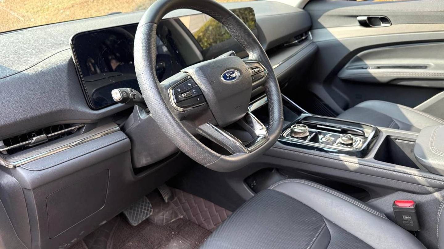 Ford 2023 Territory EcoBoost 170 Platinum Collar Type