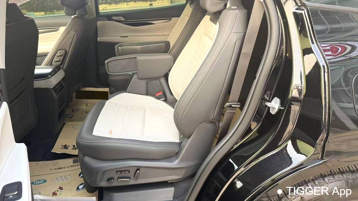 Ford 2023 Edge  Ruijie L 2.0T EcoBoost four-wheel drive seven seat supreme model