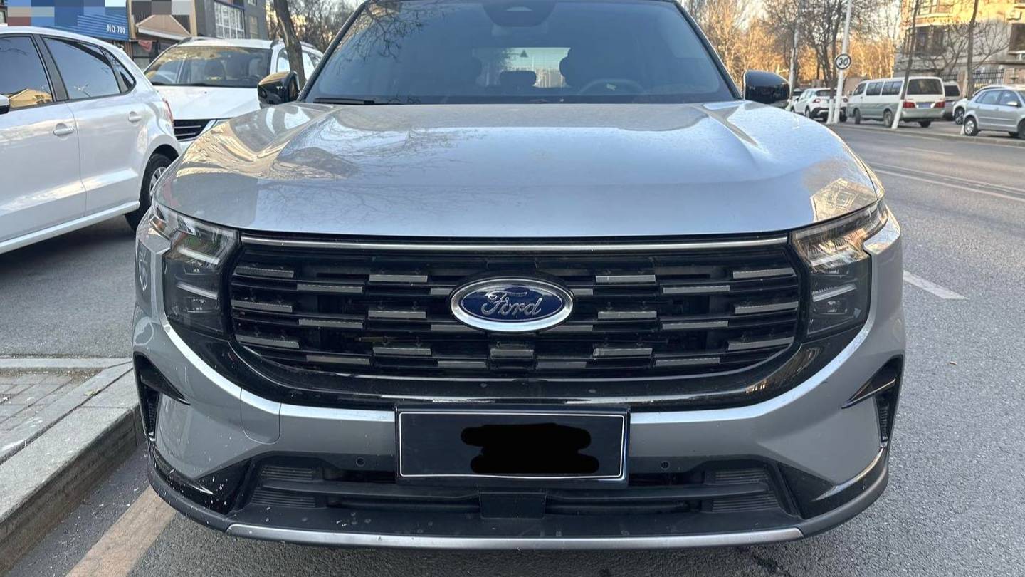 Ford 2025 Edge  Ruijie L 2.0T EcoBoost two wheel drive seven seater luxury model