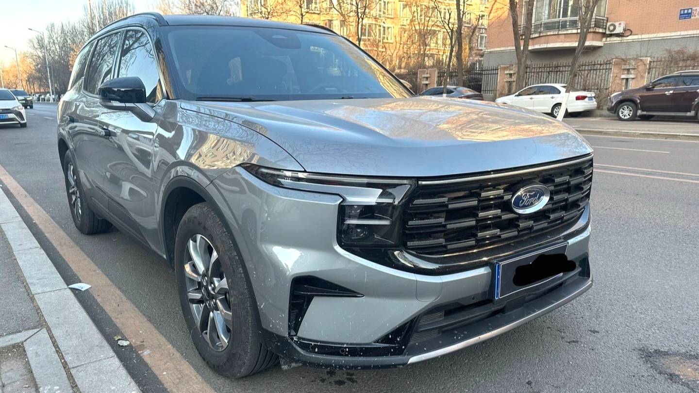 Ford 2025 Edge  Ruijie L 2.0T EcoBoost two wheel drive seven seater luxury model