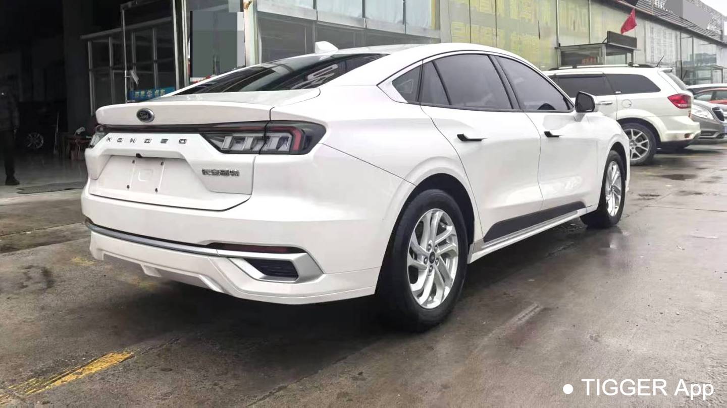 Ford 2023 Mondeo‌ EcoBoost 180 Shuya model