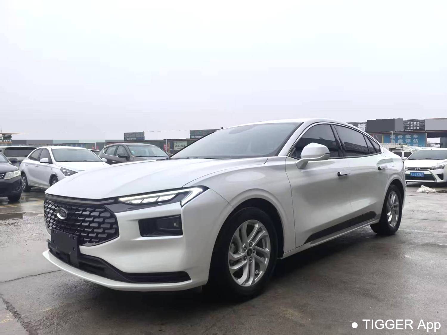 used Ford 2023 Mondeo‌ EcoBoost 180 Shuya model