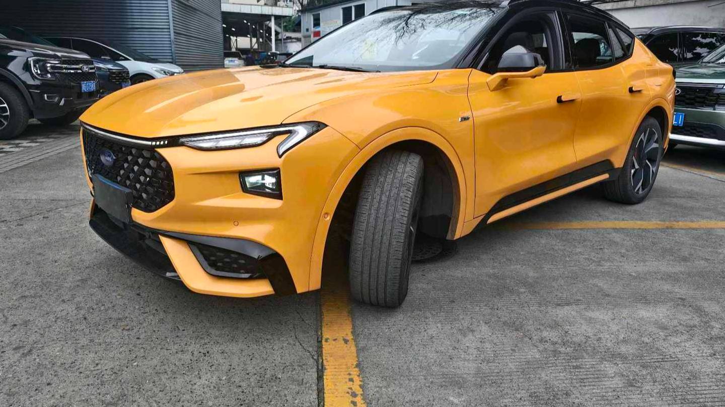 Ford 2025 Mondeo‌ 2.0T E-Hybrid Sport ST Line