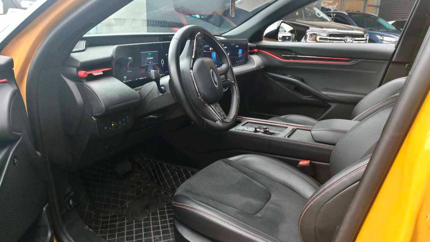 Ford 2025 Mondeo‌ 2.0T E-Hybrid Sport ST Line