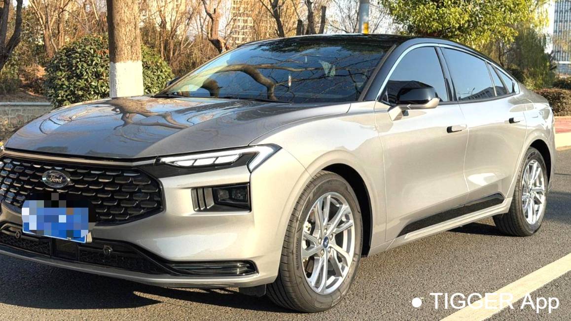 Ford 2022 Mondeo‌ Upgraded EcoBoost 245 Fashion Edition