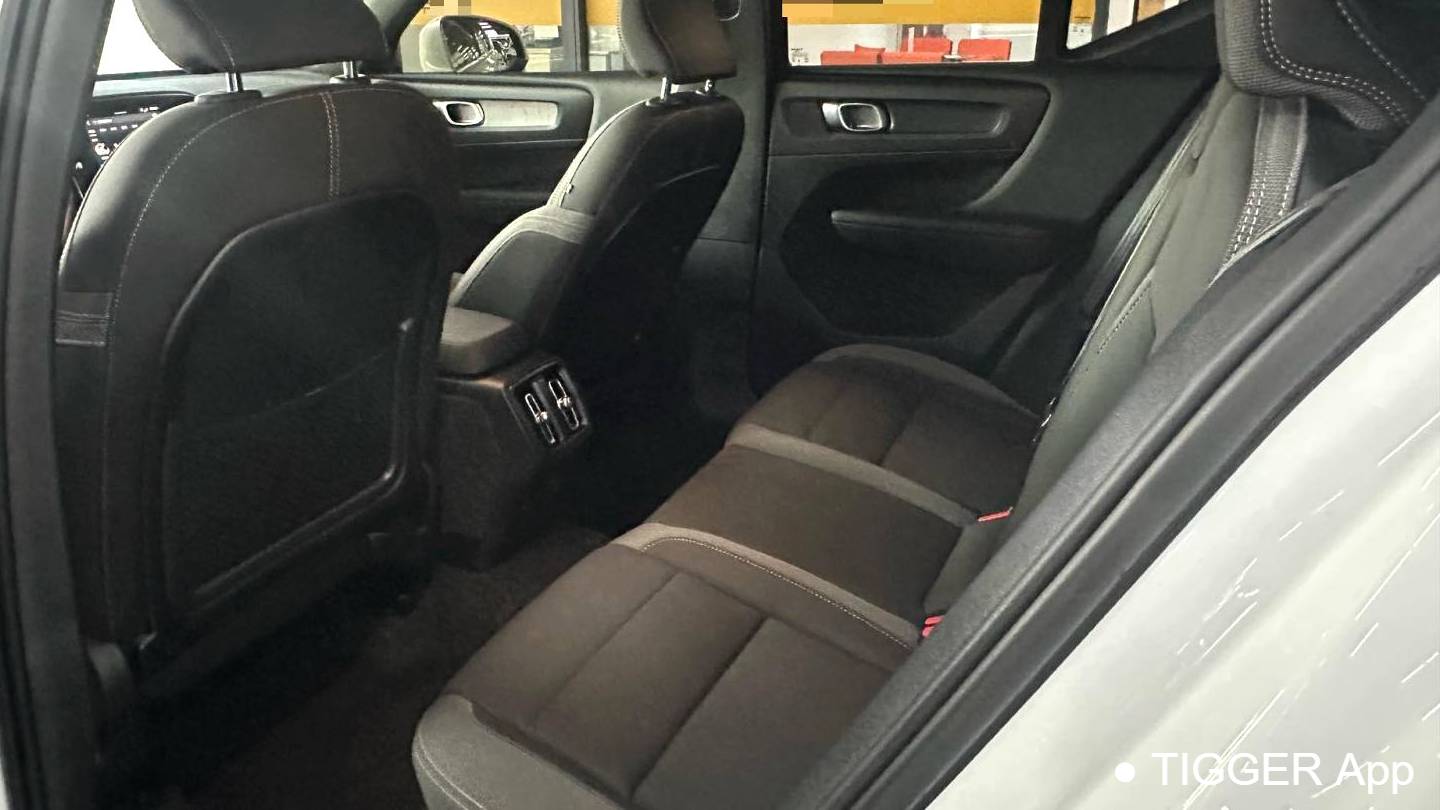 VOLVO China 2024 VOLVO XC40 B3 Zhiyuan Luxury Edition