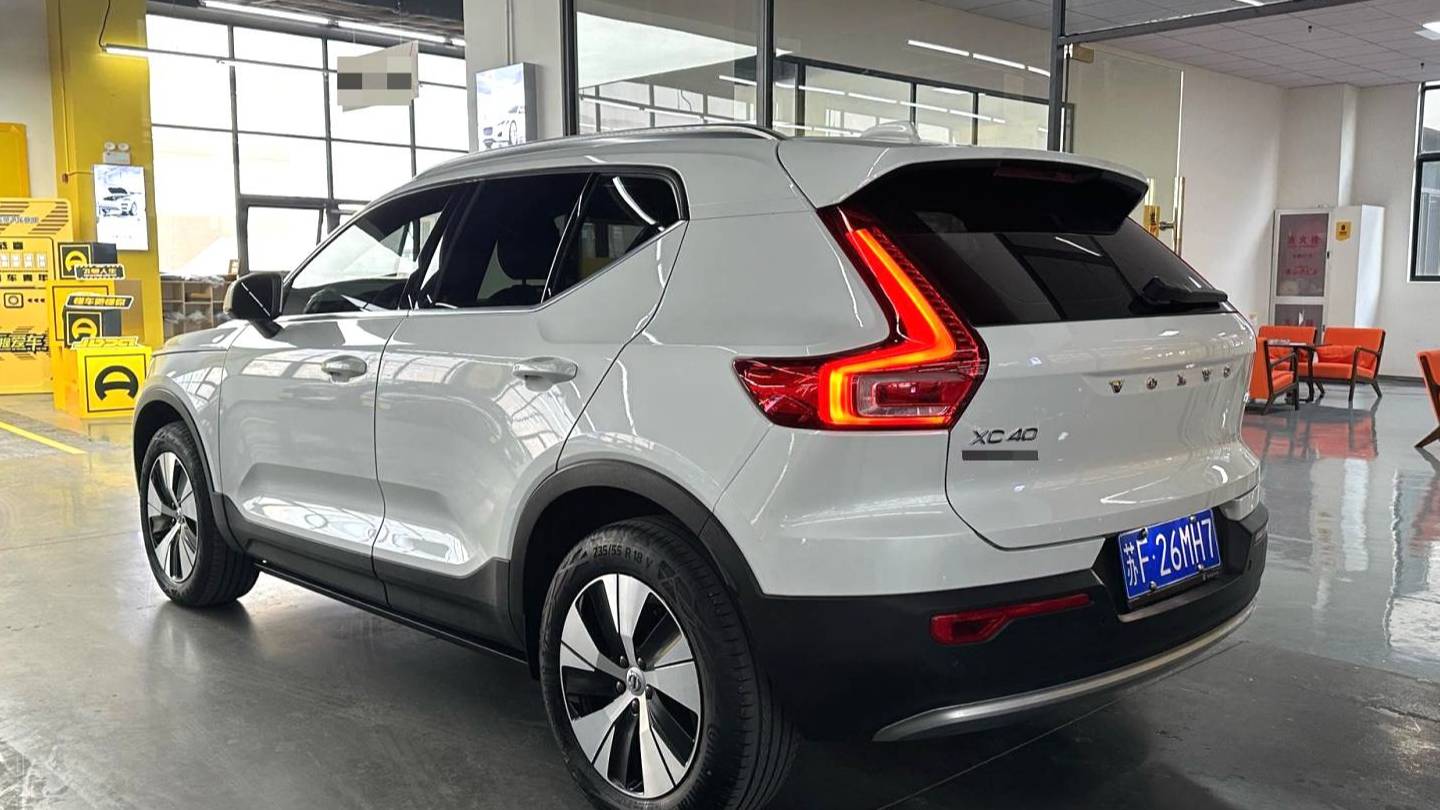 VOLVO China 2024 VOLVO XC40 B3 Zhiyuan Luxury Edition