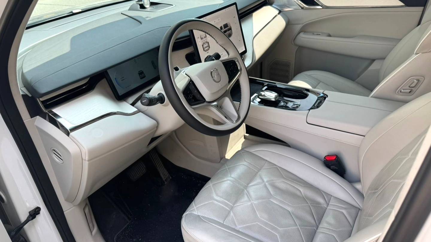VOLVO China 2024 VOLVO EX30 Rear Drive Long Range Edition Plus