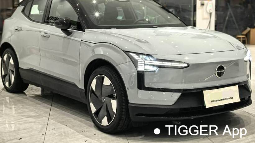 VOLVO China 2024 VOLVO EX30 Rear wheel drive long endurance version Ultra