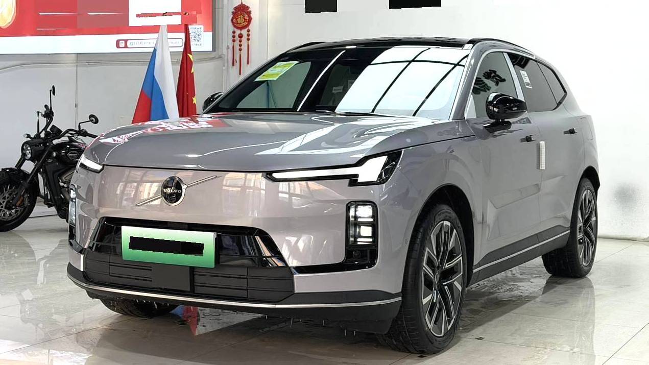 VOLVO China 2026 VOLVO XC70 Four wheel drive ultra long endurance Plus