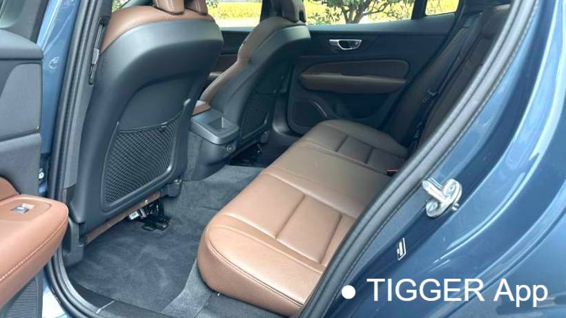 VOLVO China 2023 VOLVO S60 B4 Zhiyi Luxury Edition