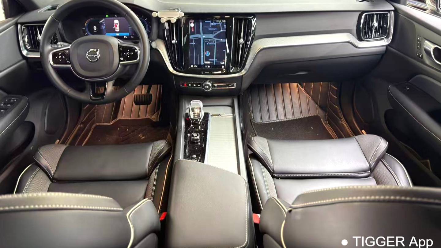 VOLVO China 2023 VOLVO S60 B4 Zhiyuan Sports Edition