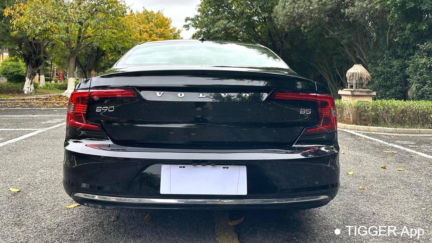 VOLVO China 2024 VOLVO S90 B5 Smart Luxury Edition