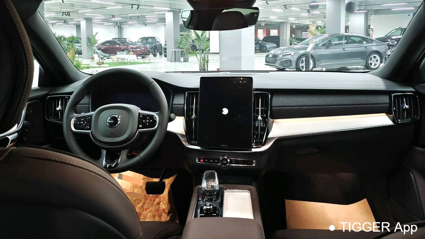 VOLVO China 2026 VOLVO S90 B5 Zhiyuan Luxury Edition
