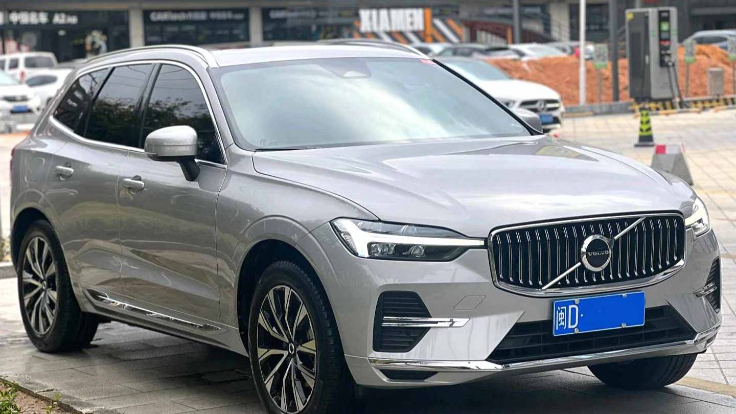 VOLVO China 2024 VOLVO XC60 B5 4WD Intelligent Yuan Luxury Edition
