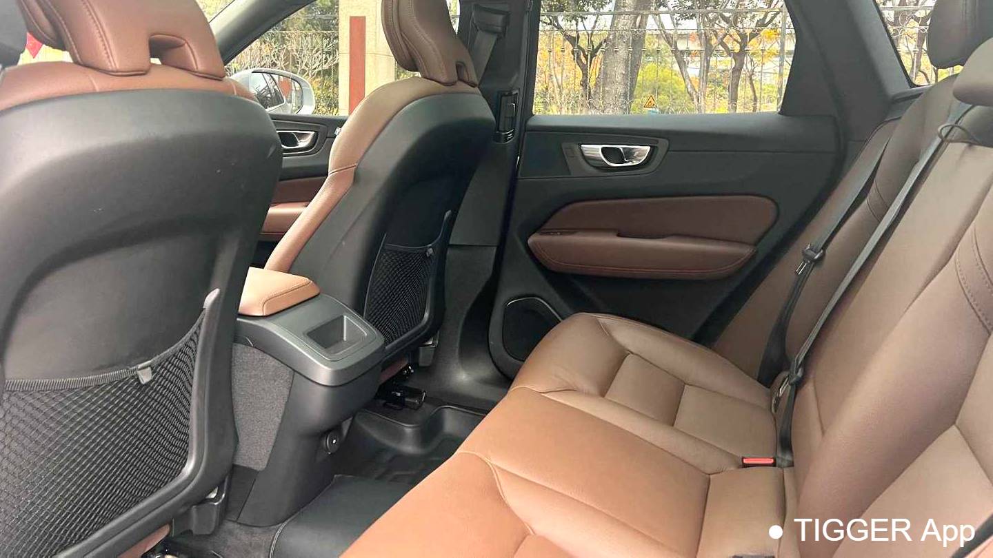 VOLVO China 2024 VOLVO XC60 B5 4WD Intelligent Yuan Luxury Edition