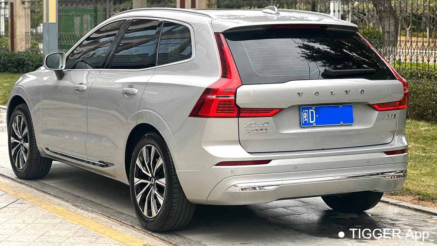 VOLVO China 2024 VOLVO XC60 B5 4WD Intelligent Yuan Luxury Edition