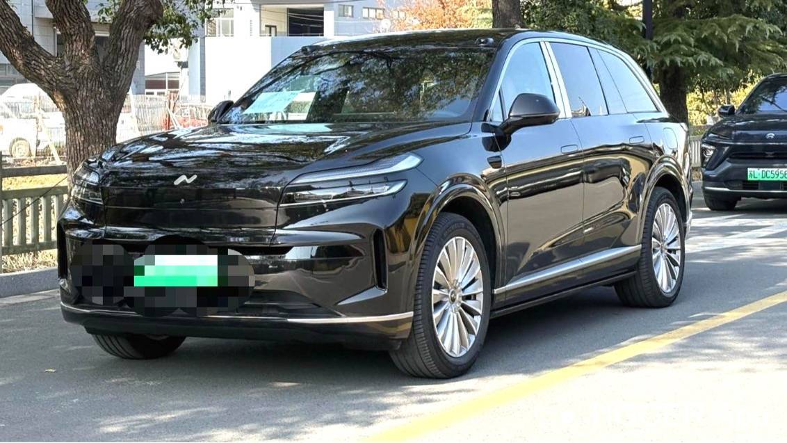 ONVO 2025 L90 Max Six Seat Edition