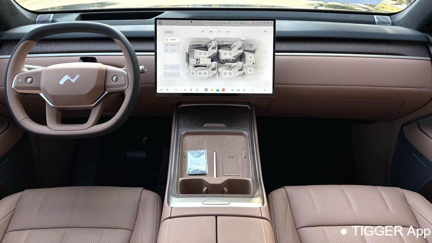 ONVO 2025 L90 Max Six Seat Edition