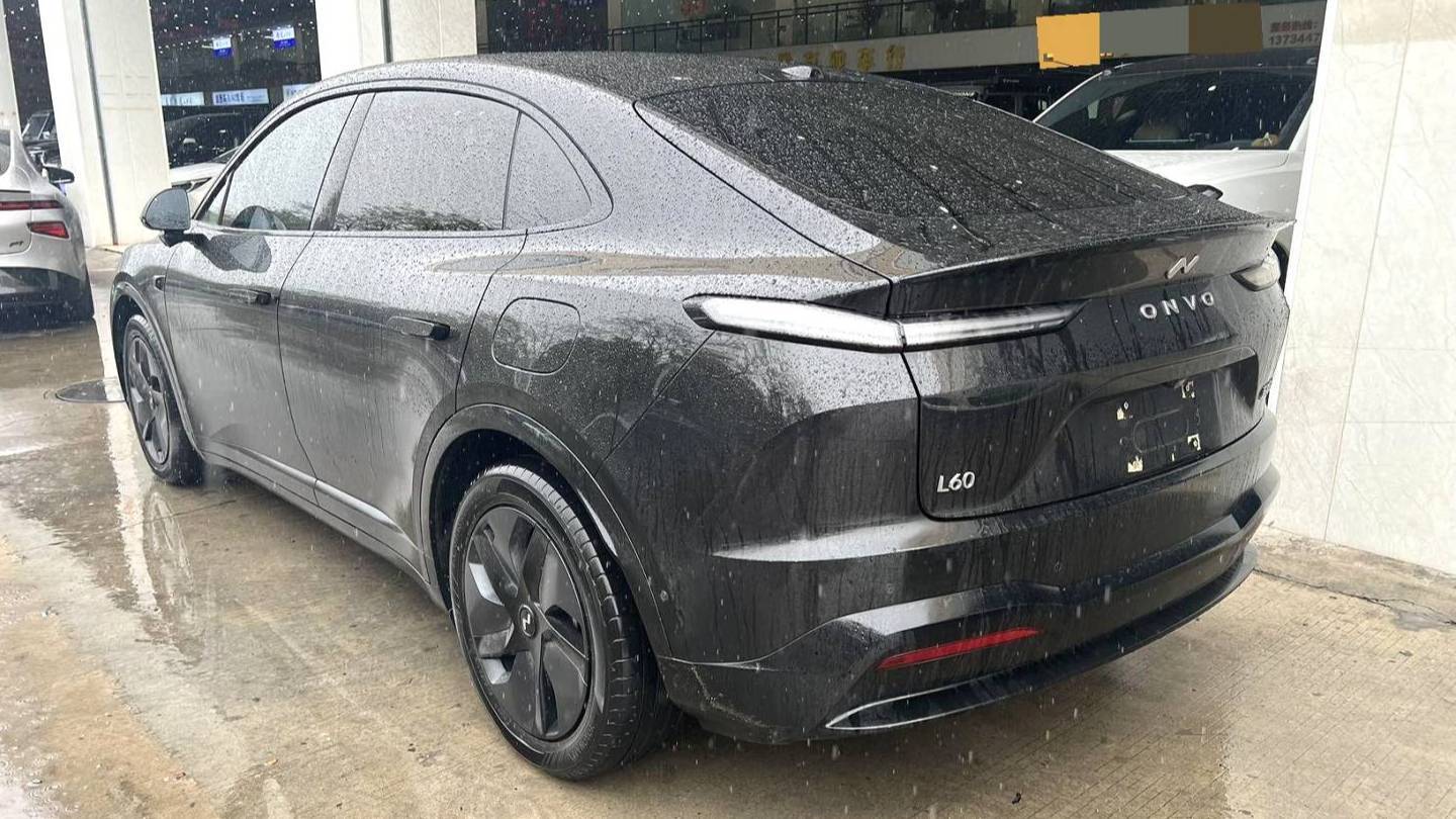ONVO 2024 L60 60kWh rear wheel drive version