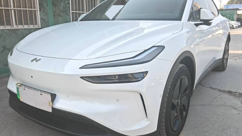 ONVO 2025 L60 60kWh Black Knight Special Edition