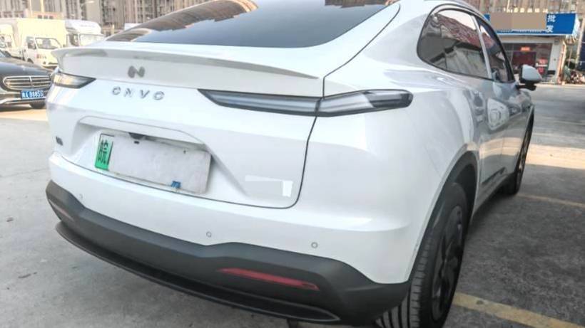 ONVO 2025 L60 60kWh Black Knight Special Edition