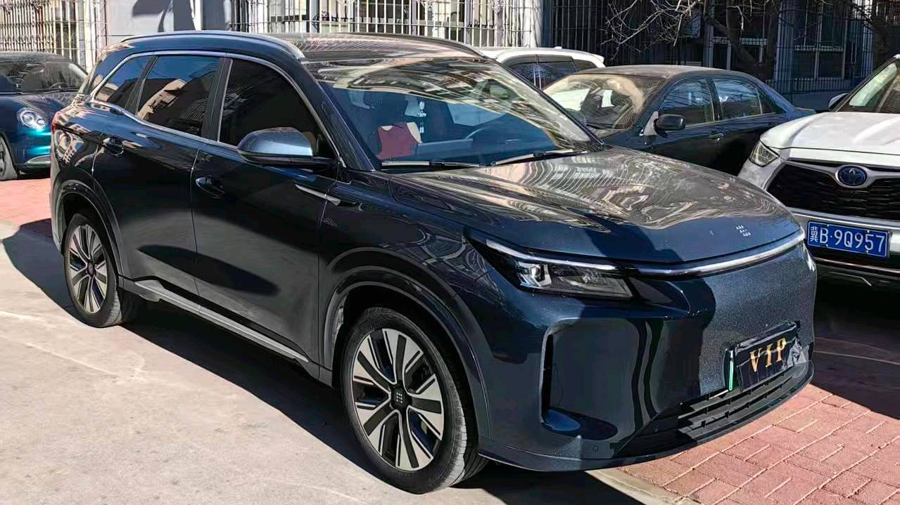 LanDian 2025 E5 PLUS 165km Long Range PLUS 5-seater