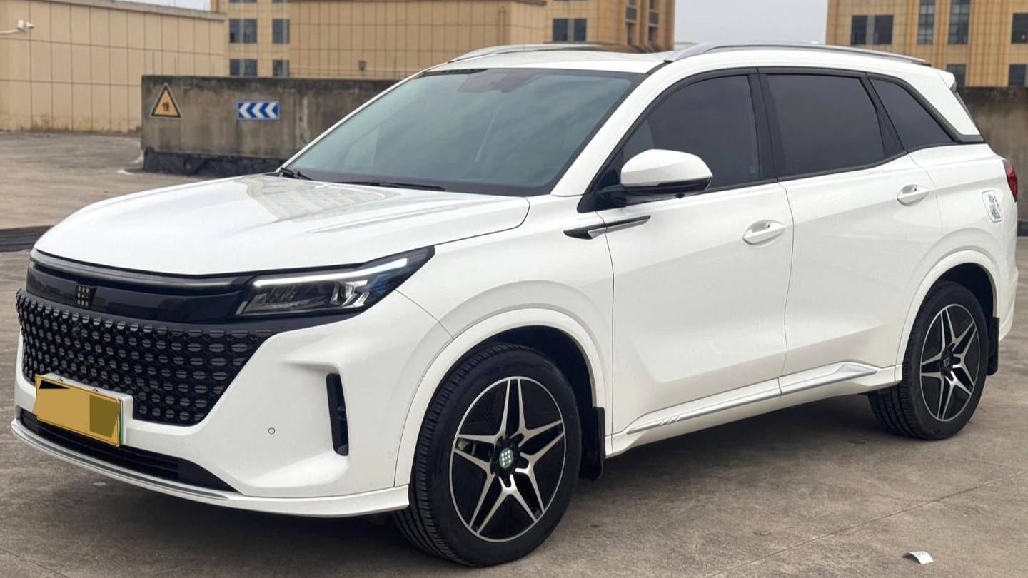 LanDian 2023 E5 1.5L DE-i 100KM Deluxe 7-seater