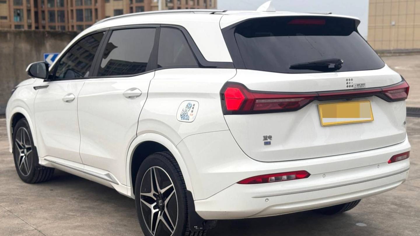 LanDian 2023 E5 1.5L DE-i 100KM Deluxe 7-seater