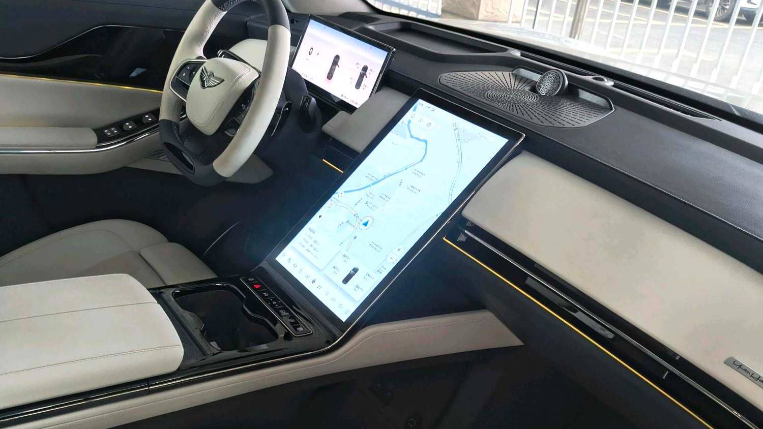 YUANHANG 2023 H8  560km 4WD Premium Edition