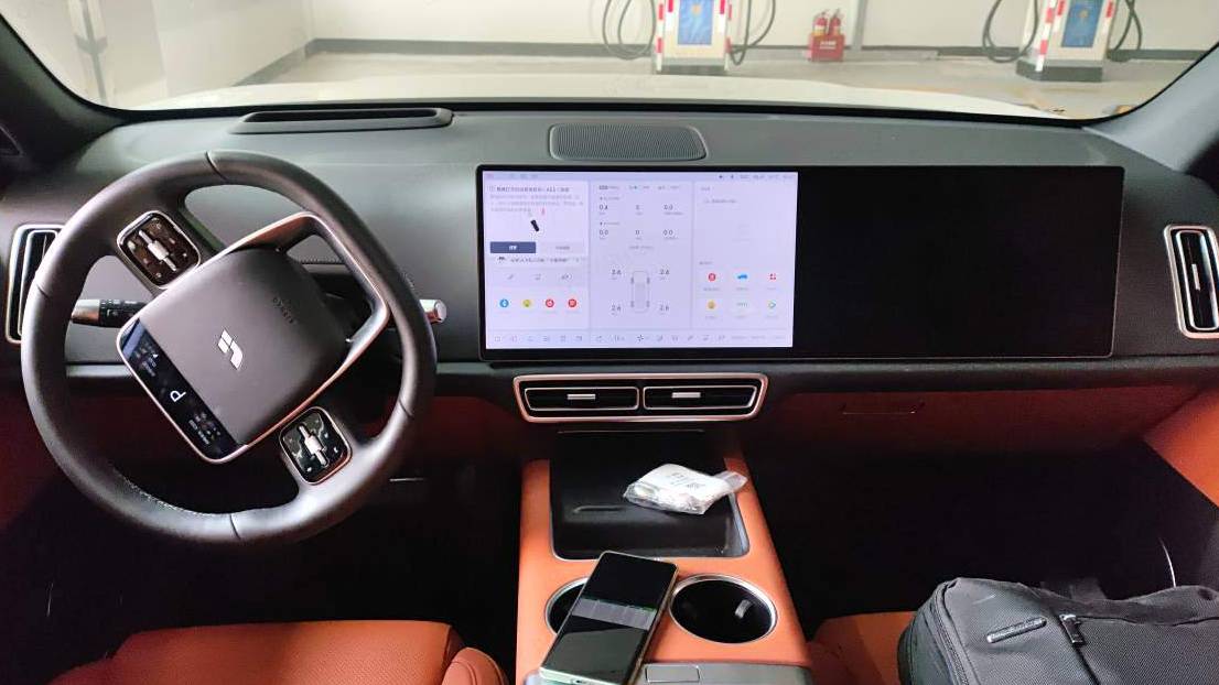 Li Auto 2025 L6 Max Intelligent Renewal Version