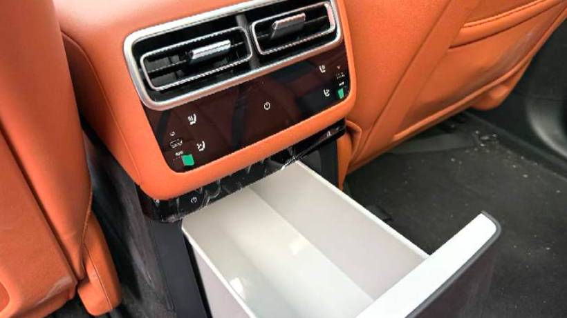 Li Auto 2025 L6 Max Intelligent Renewal Version