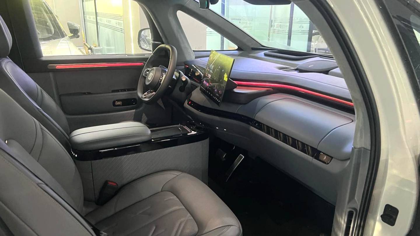 ZEEKR 2025 MIX Long range intelligent driving version