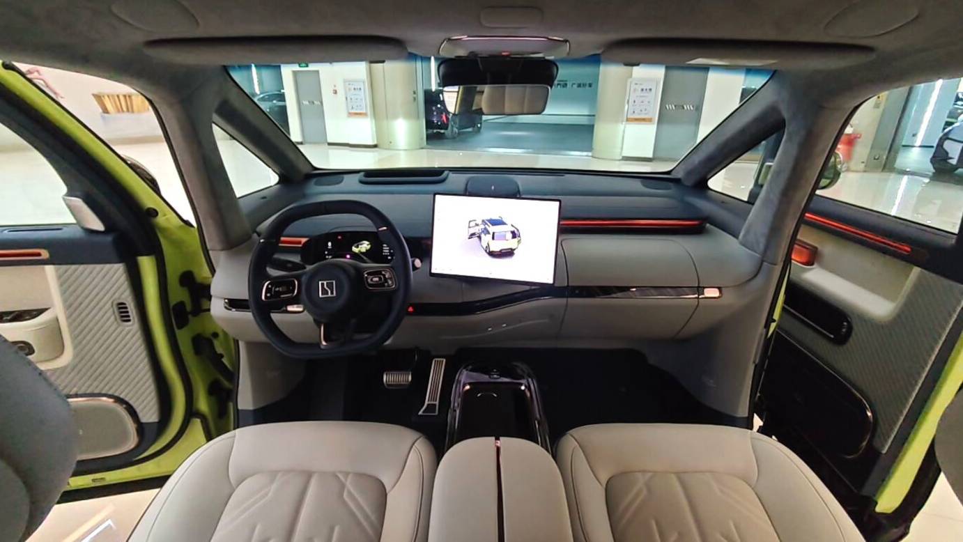 ZEEKR 2025 MIX Long range intelligent driving version
