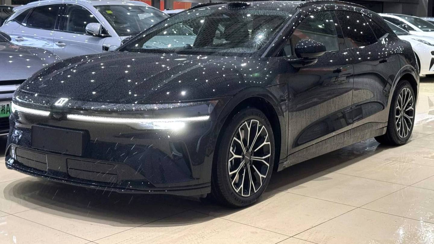 ZEEKR 2025 007GT Long range rear wheel drive intelligent driving version 100kWh