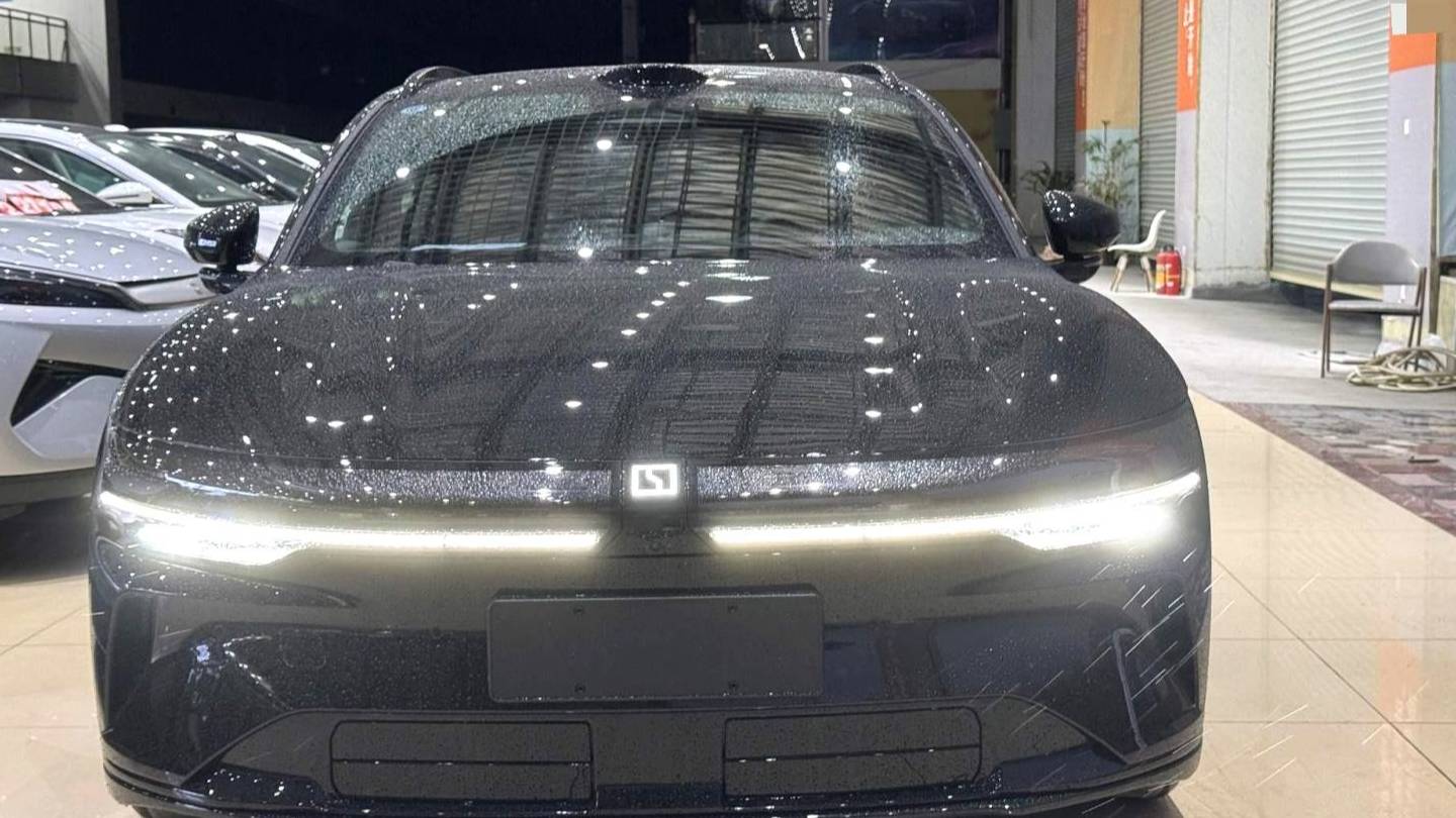 ZEEKR 2025 007GT Long range rear wheel drive intelligent driving version 100kWh