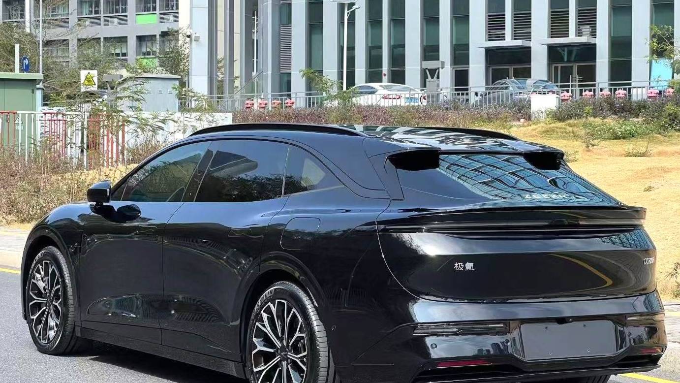 ZEEKR 2025 007GT Long range rear wheel drive intelligent driving version 100kWh