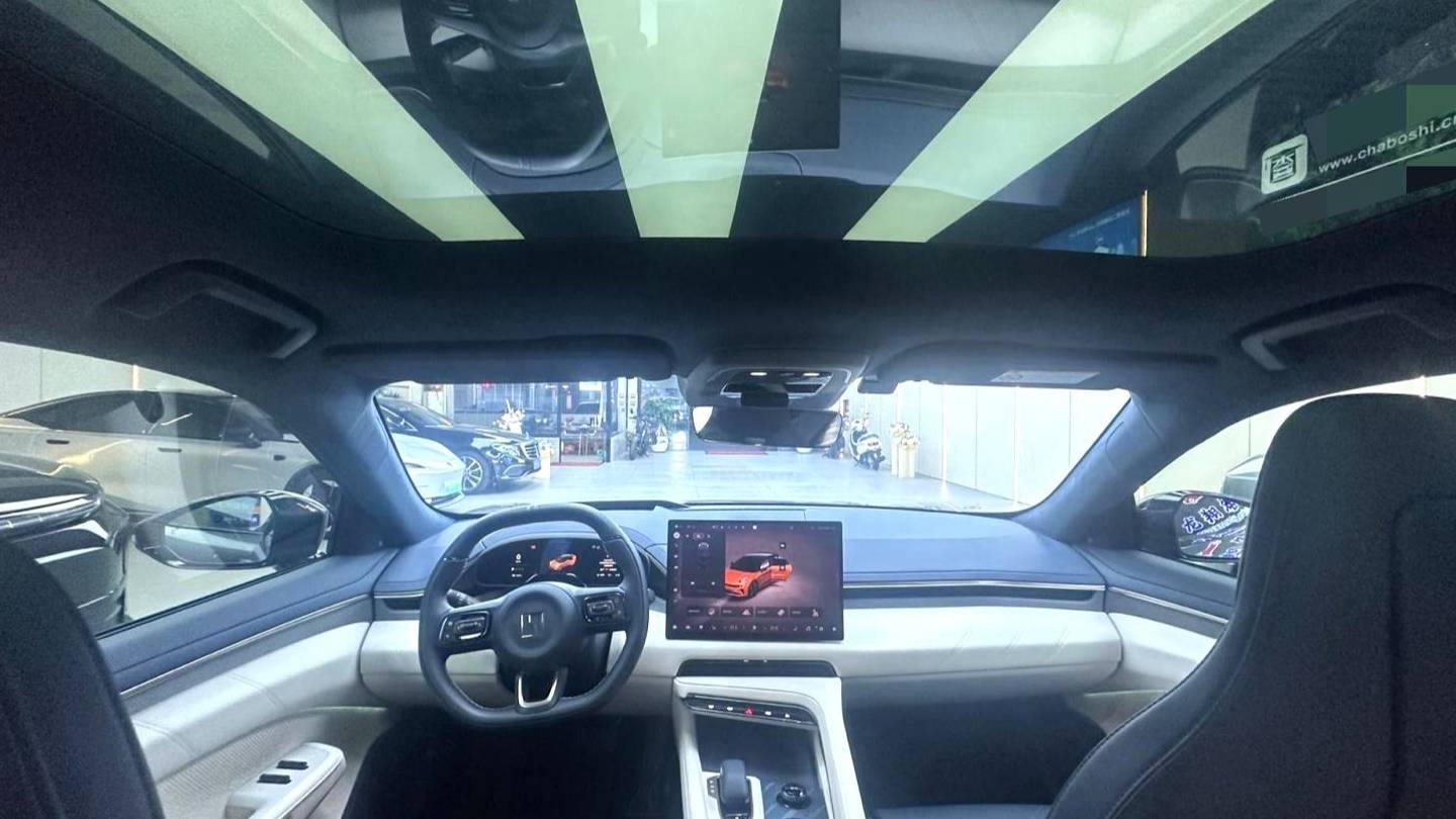 ZEEKR 2024 001 WE version 100kWh rear wheel drive