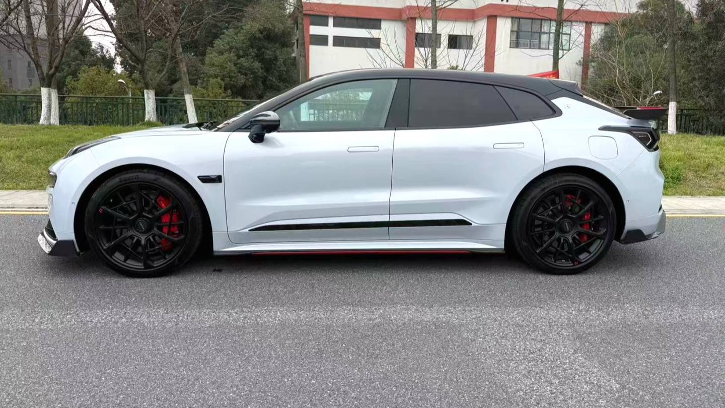 ZEEKR 2023 001FR FR version 100kWh