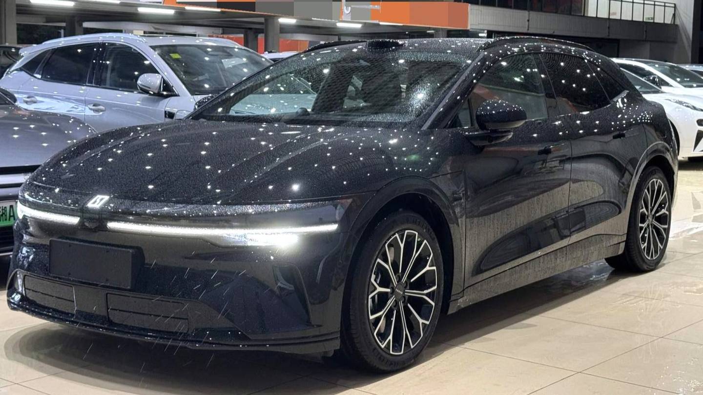 ZEEKR 2025 007 Long range rear wheel drive intelligent driving version 100kWh