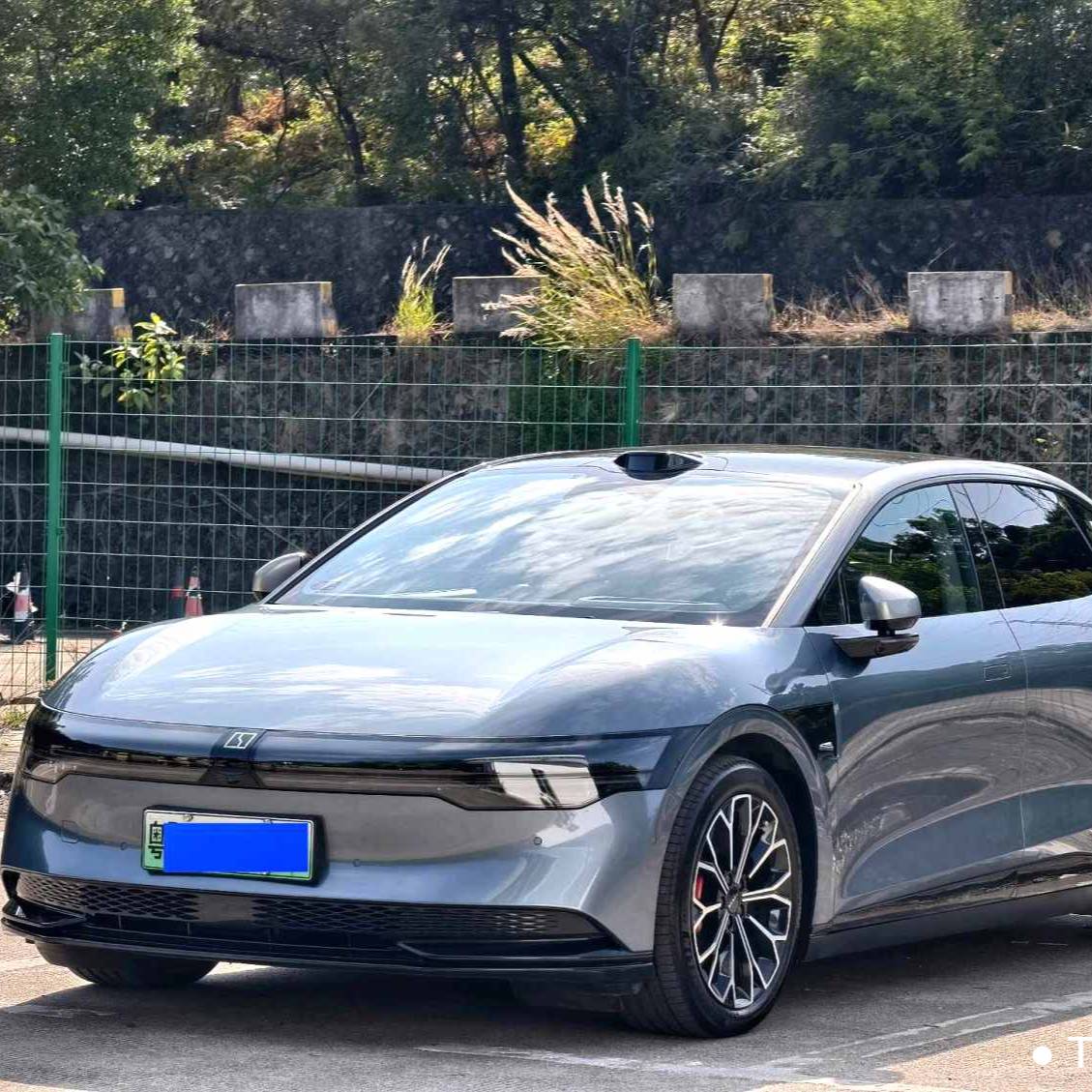 ZEEKR 2024 007 4WD Intelligent Driving Edition 75kWh Used Car